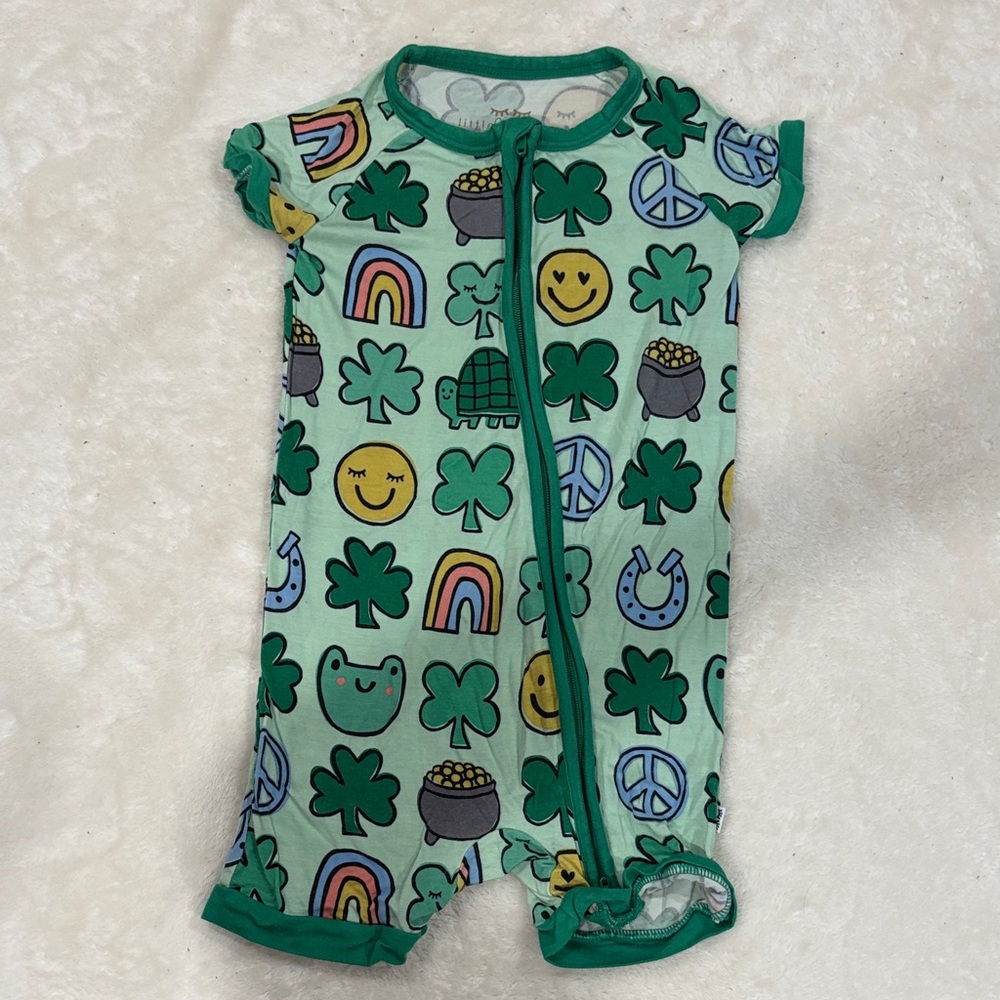 Little Sleepies Green Shamrock and Rainbow Bodysuit